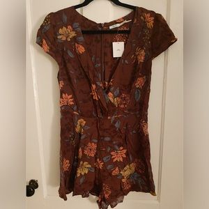 NWT! Burgundy floral deep V romper